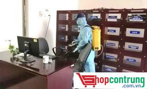 Phun khử trùng Cloramin B phòng chống Covis 19